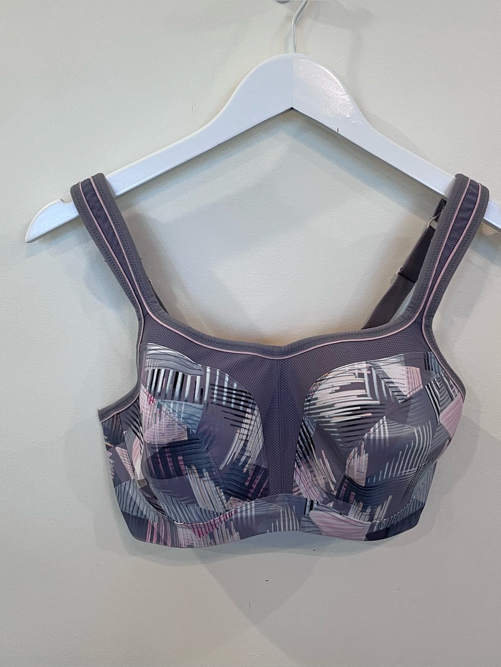 Panache Women's Ultimate High Impact Underwire Sports Bra 32F Gray Abstract